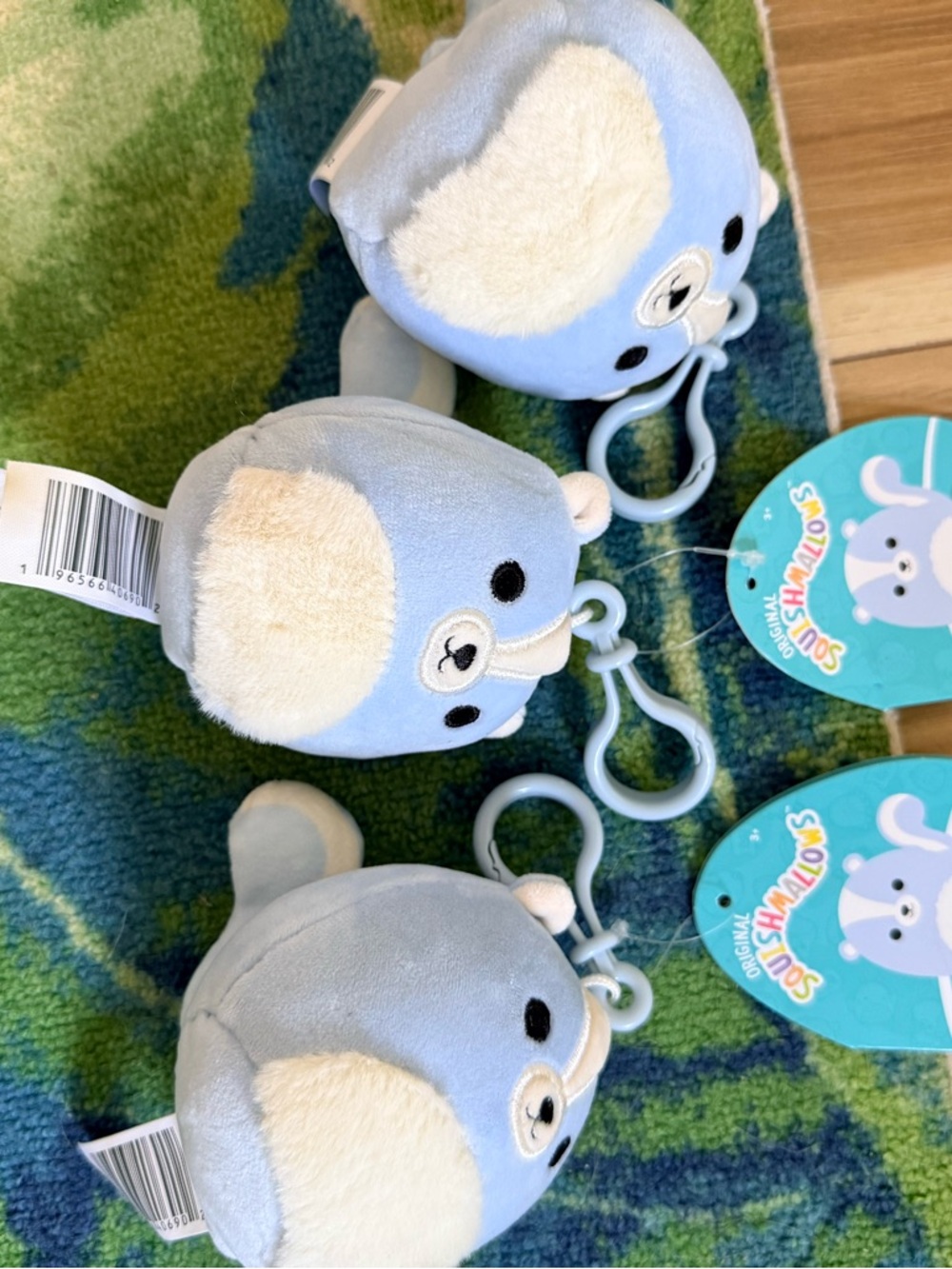 Squishmallows Blue and Cream Seal Clip-On Plush (Set of 3)